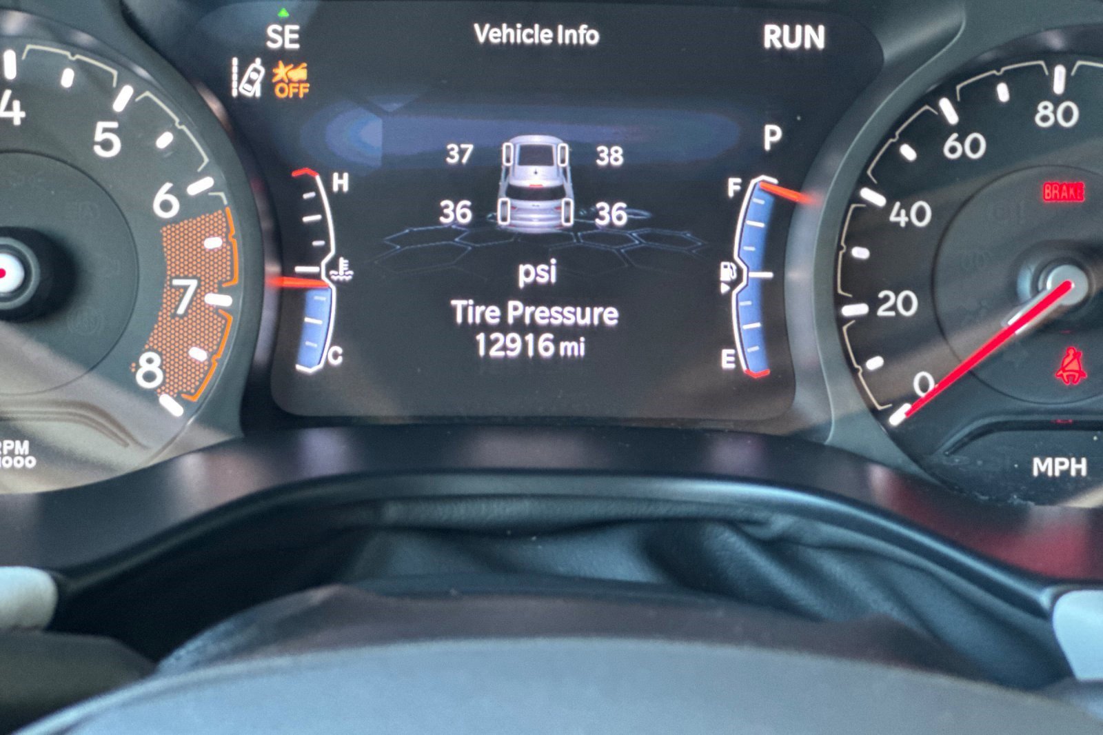 Used 2025 Jeep Compass Limited image 22