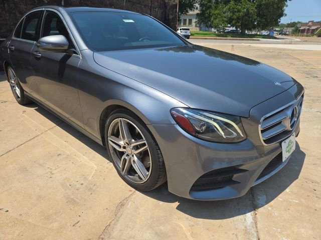 Used 2017 Mercedes-Benz E 300 image 3