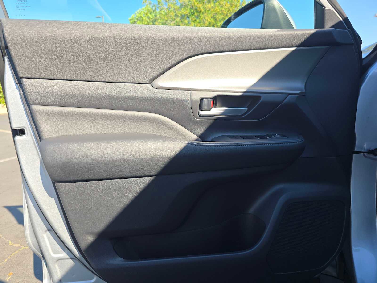 Certified 2025 Toyota Grand Highlander XLE image 21