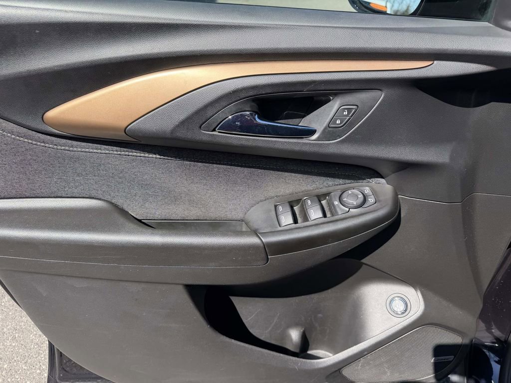 Used 2021 Chevrolet TrailBlazer ACTIV w/ Sun and Liftgate Package AWD/4WD image 17