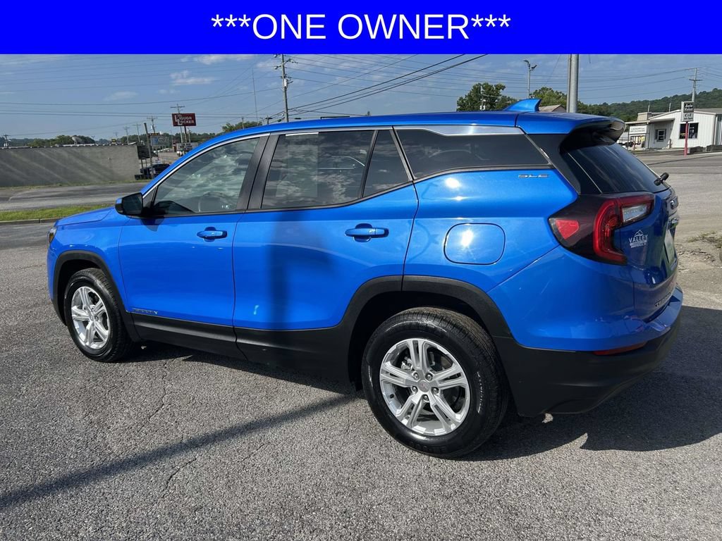 Used 2024 GMC Terrain SLE AWD/4WD image 6
