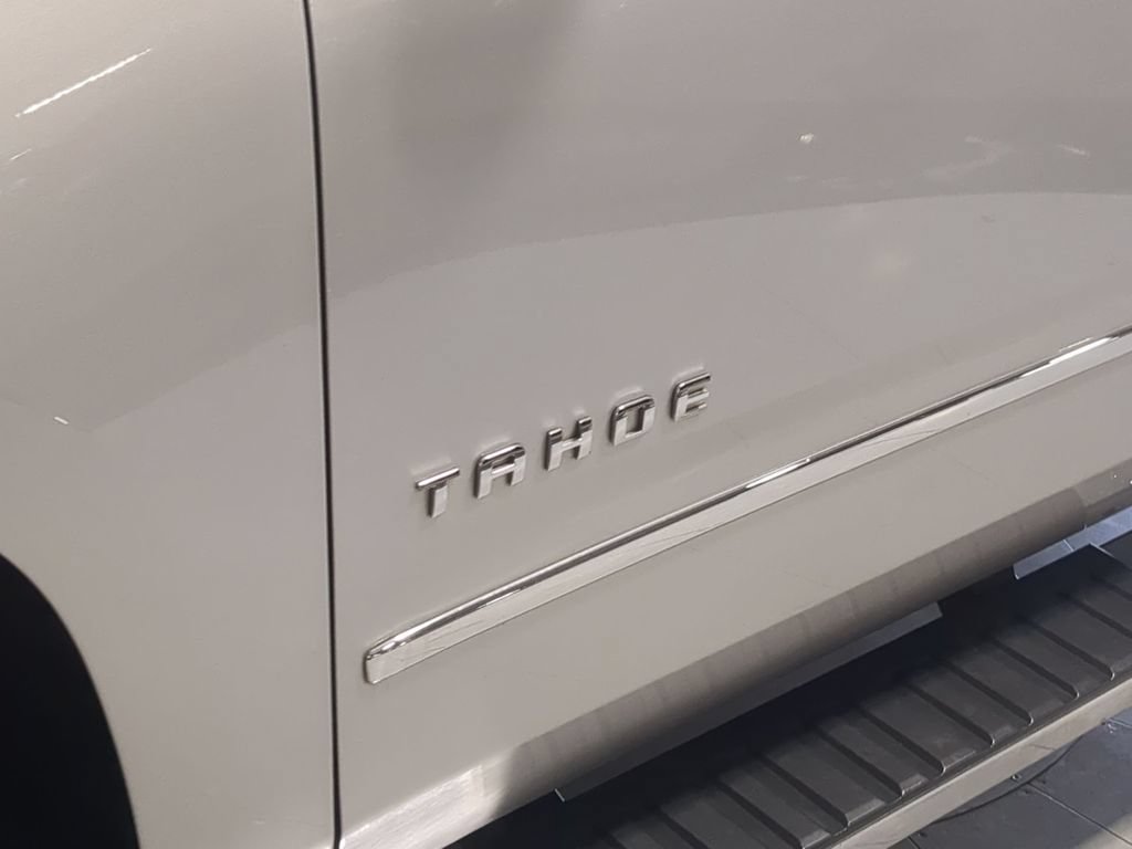 Used 2017 Chevrolet Tahoe LT w/ LT Signature Package AWD/4WD image 16