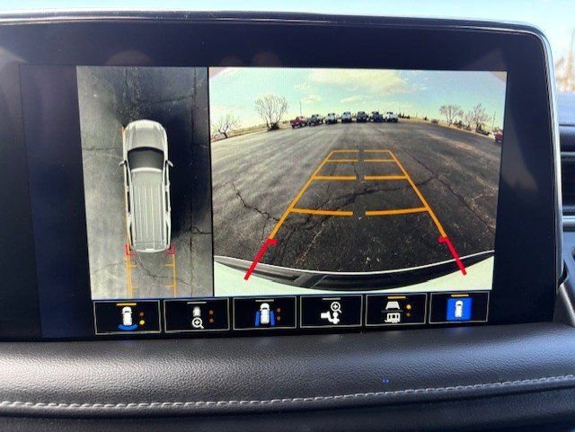 Used 2022 Chevrolet Tahoe Z71 w/ Luxury Package image 11