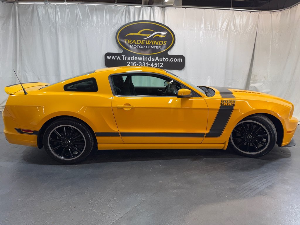 Used 2013 Ford Mustang Boss 302 w/ Boss 302 Accessory Pkg RWD image 7