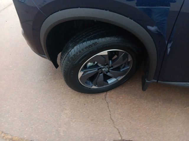 New 2026 Nissan Rogue SV image 33