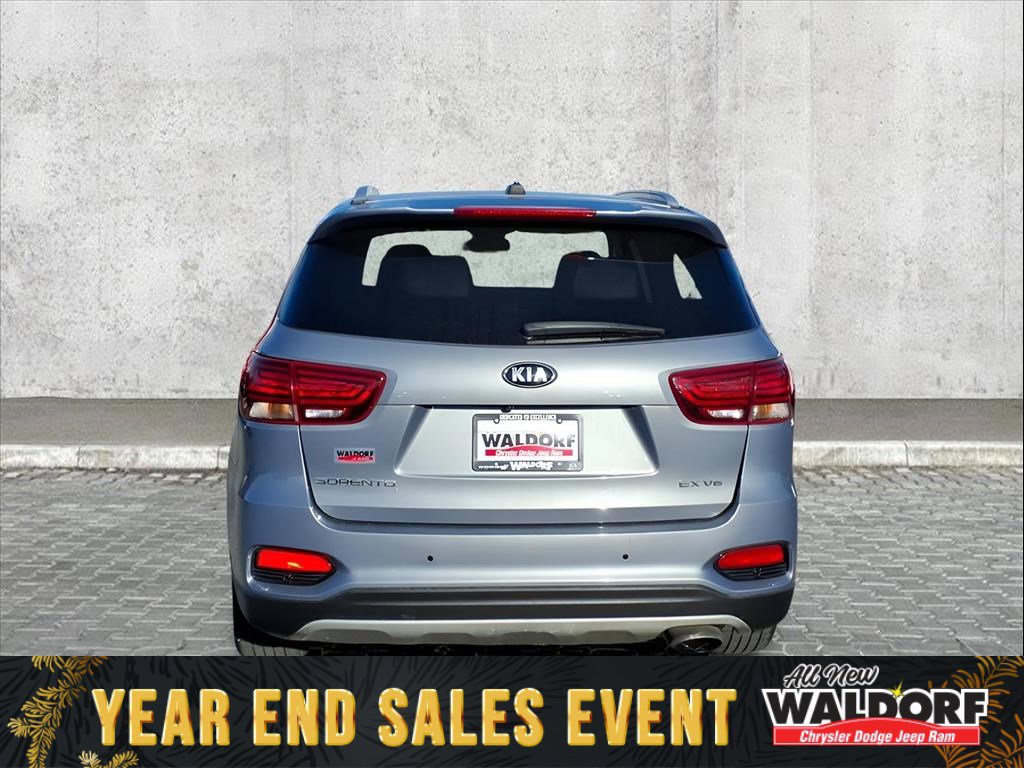 Used 2020 Kia Sorento EX image 3