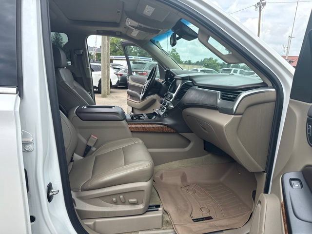 Used 2016 Chevrolet Suburban LTZ AWD/4WD image 17