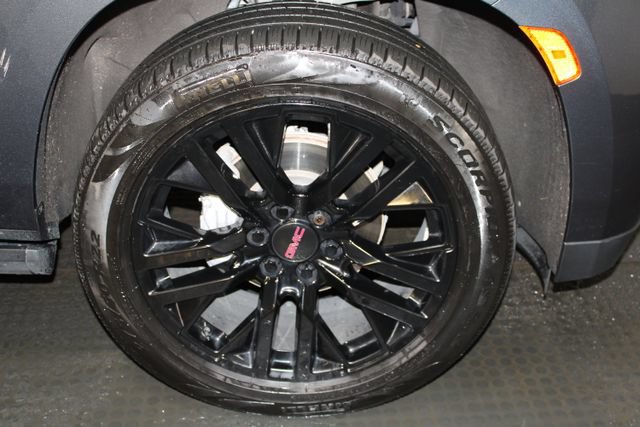 Used 2021 GMC Yukon Denali w/ Denali Premium Package AWD/4WD image 44