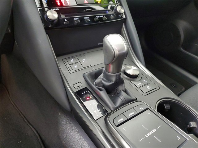Used 2023 Lexus IS 300 w/ Comfort Package image 31