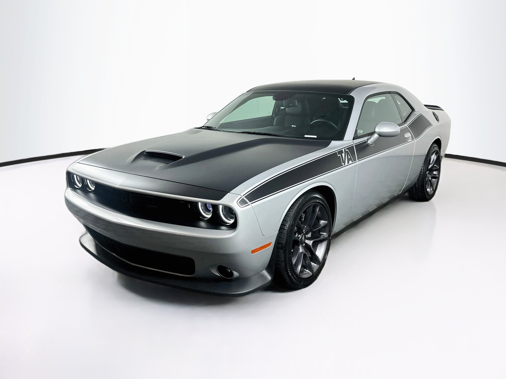 Used 2023 Dodge Challenger R/T w/ T/A Package RWD image 3