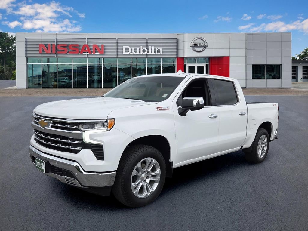 Certified 2025 Chevrolet Silverado 1500 LTZ AWD/4WD image 1