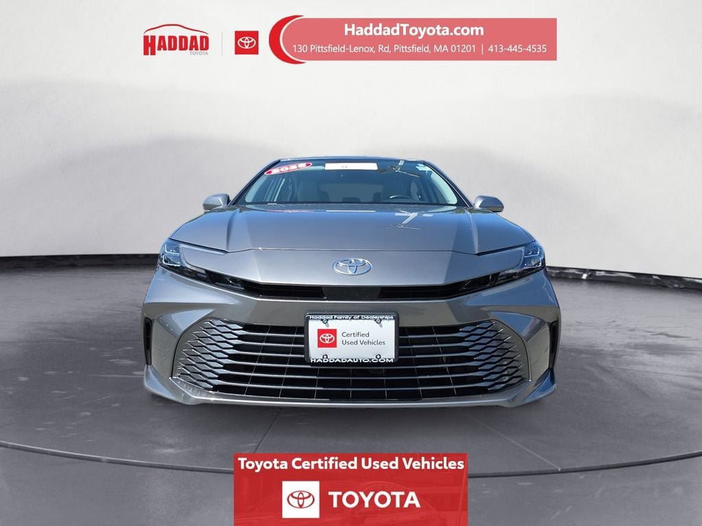 Certified 2025 Toyota Camry XLE AWD/4WD image 9