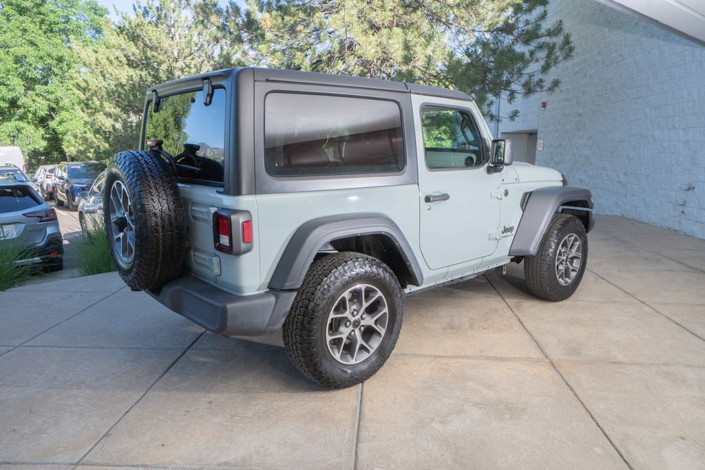 Used 2024 Jeep Wrangler Sport AWD/4WD image 6
