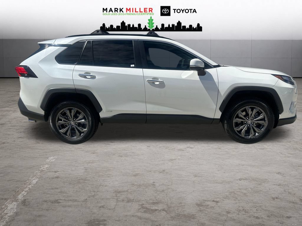 Certified 2022 Toyota RAV4 Limited AWD/4WD image 7