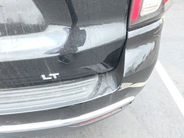 Used 2021 Chevrolet Suburban LT w/ Rear Media and Nav Package image 16