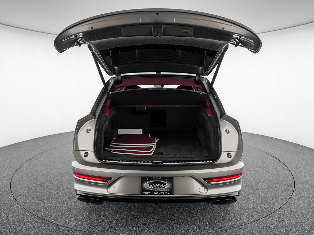 New 2027 Bentley Bentayga AWD/4WD image 40