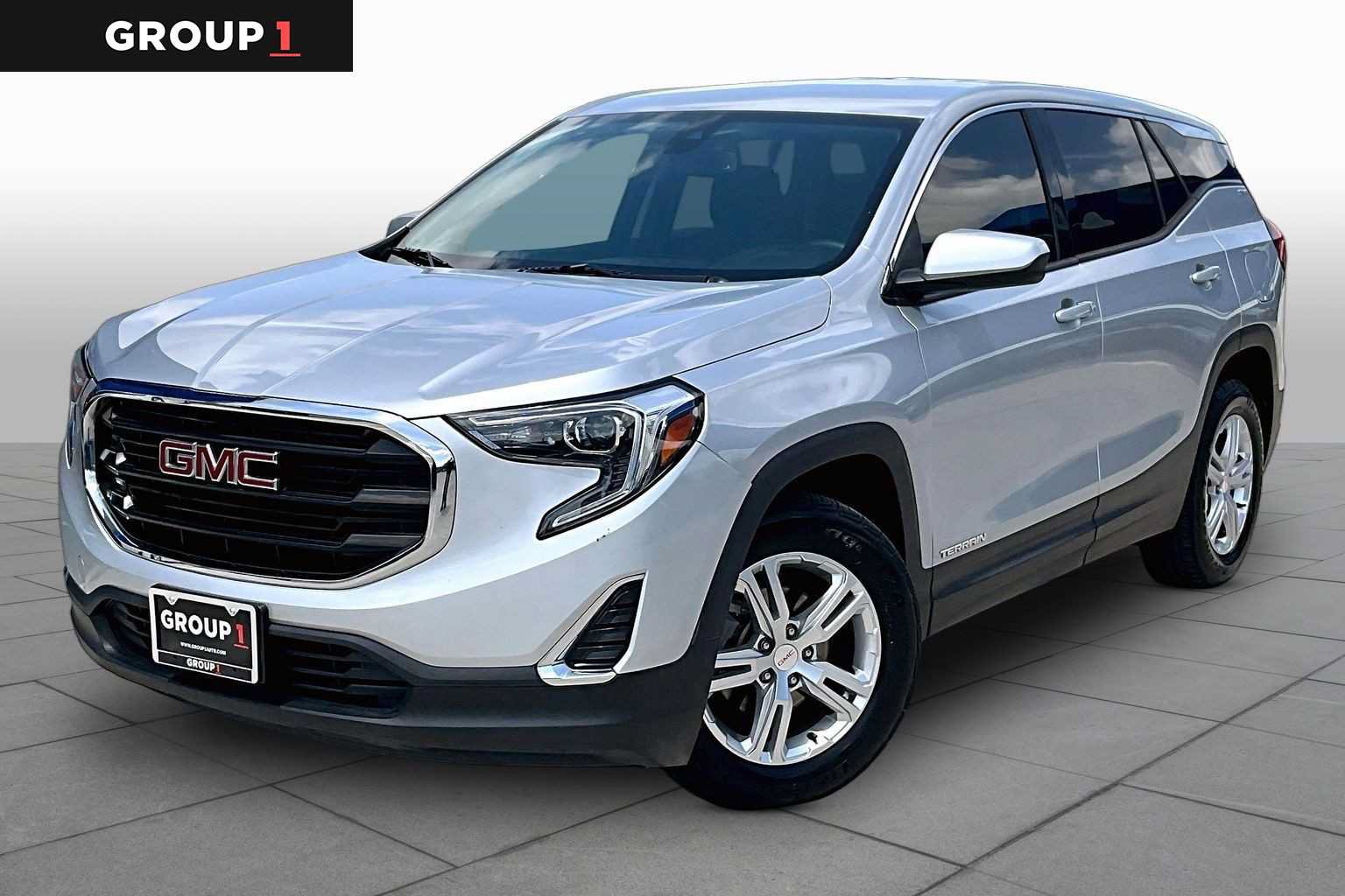 Used 2020 GMC Terrain SLE FWD image 1