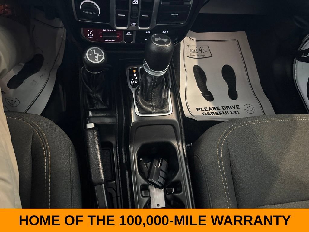 Used 2025 Jeep Wrangler Unlimited Sport AWD/4WD image 15