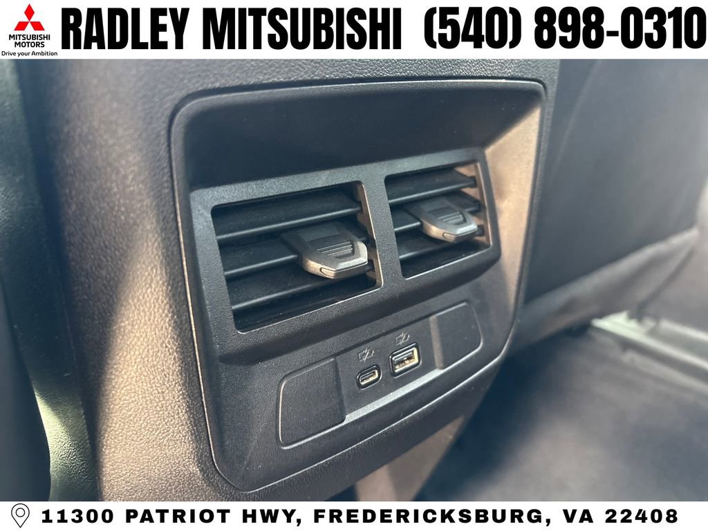 Used 2023 Chevrolet Colorado Z71 w/ Z71 Convenience Package 2 AWD/4WD image 13