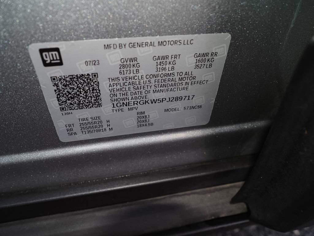 Used 2023 Chevrolet Traverse LT image 39