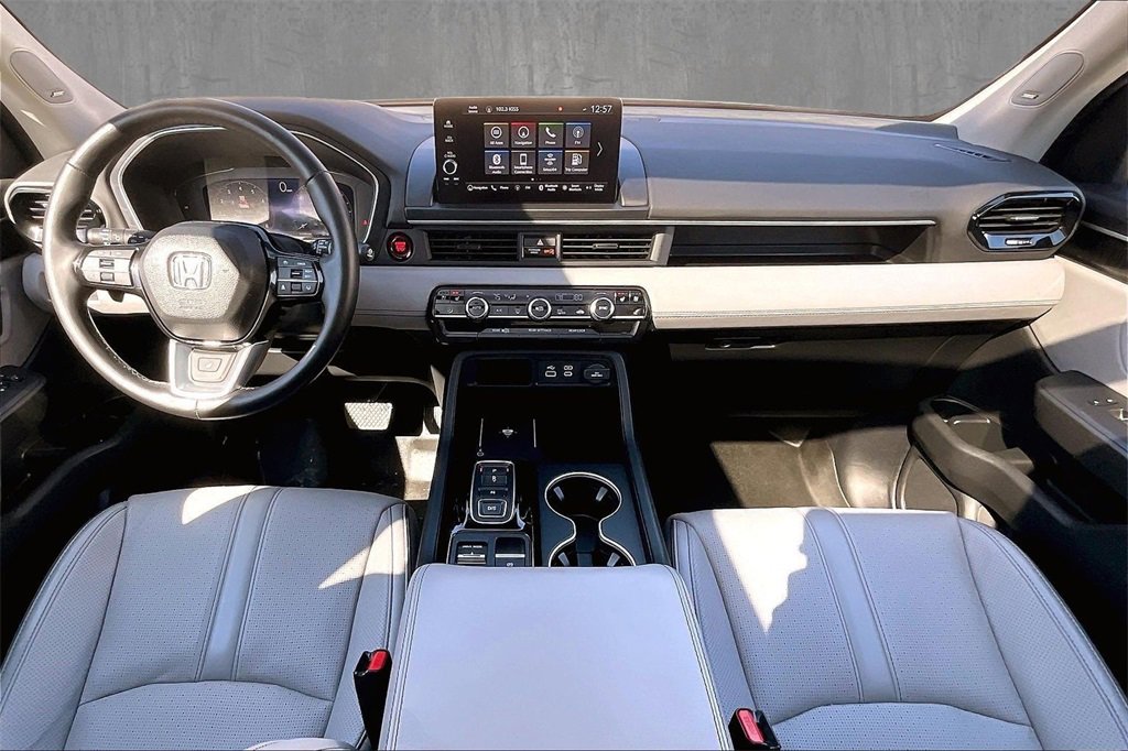 Used 2024 Honda Pilot Elite image 7