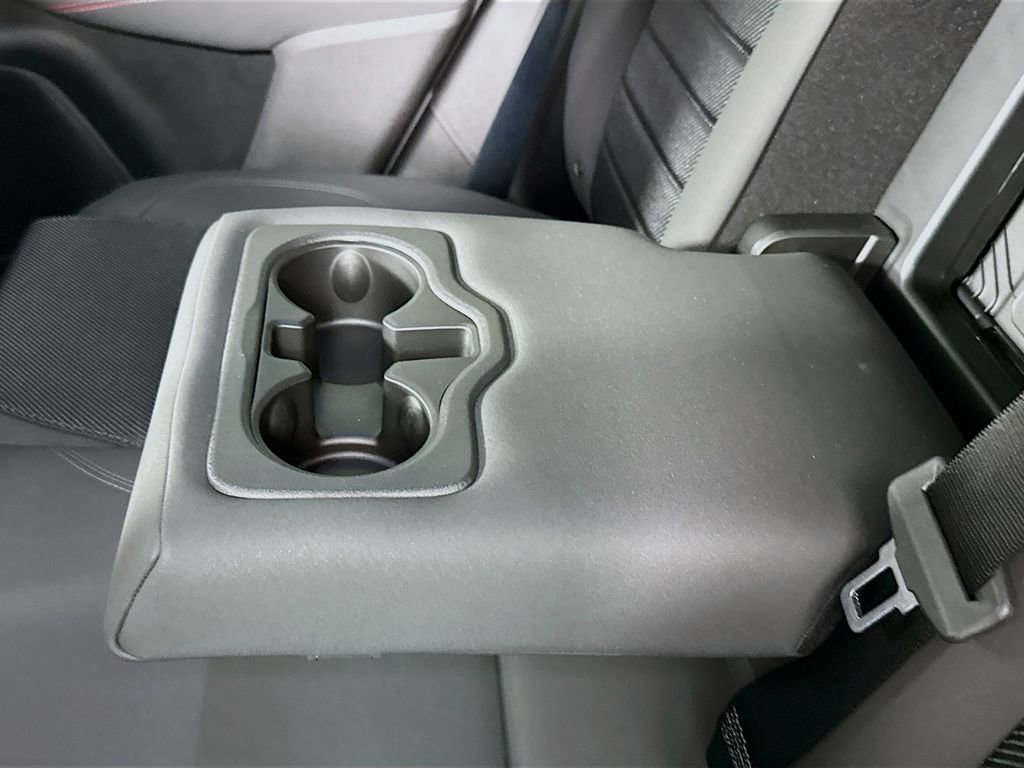 Used 2025 Dodge Hornet R/T image 26