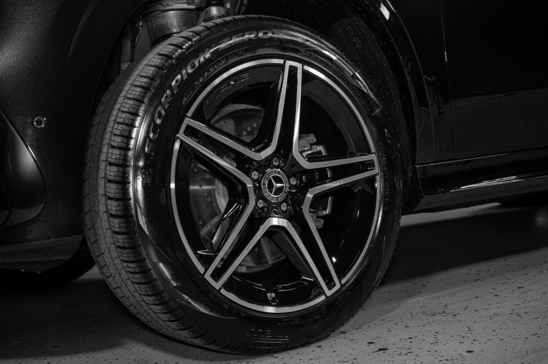 New 2026 Mercedes-Benz GLS 450 4MATIC image 33