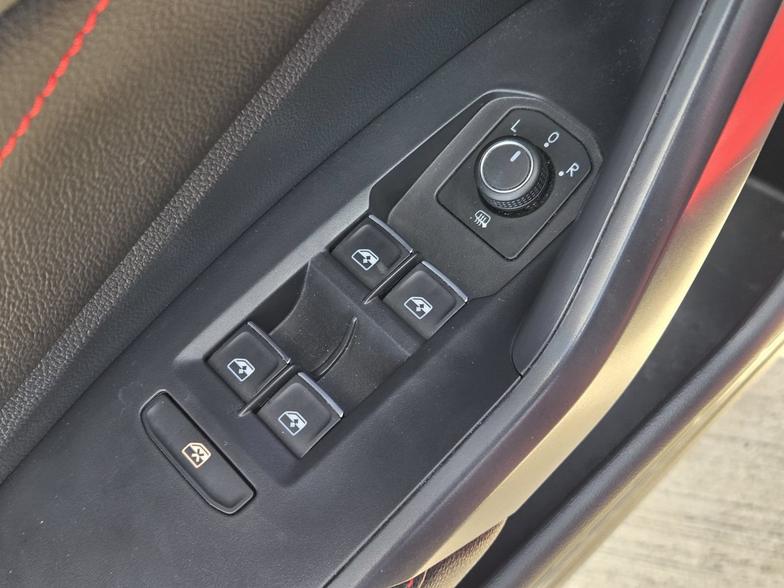 Used 2022 Volkswagen Jetta GLI Autobahn FWD image 23