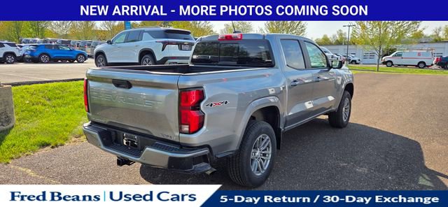 Used 2023 Chevrolet Colorado LT w/ LT Convenience Package III AWD/4WD image 9