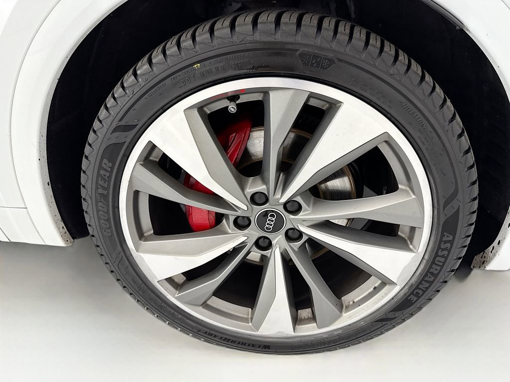 Used 2021 Audi SQ5 Premium Plus w/ Premium Plus Package image 31