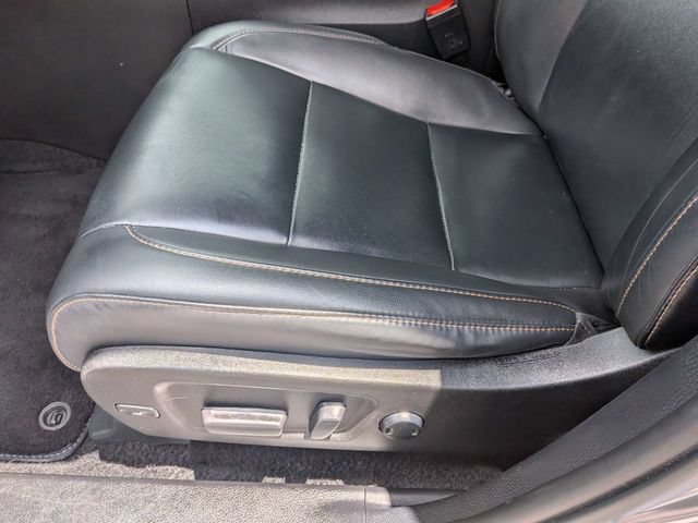Used 2019 Toyota Highlander XLE FWD image 23
