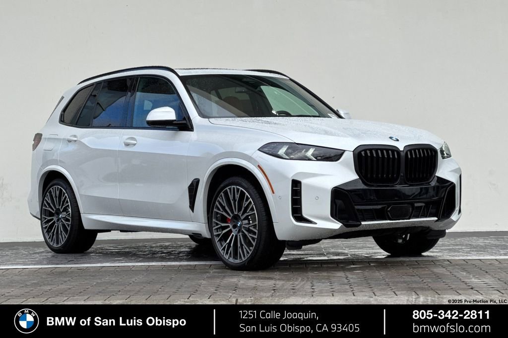 New 2026 BMW X5 xDrive40i w/ M Sport Package