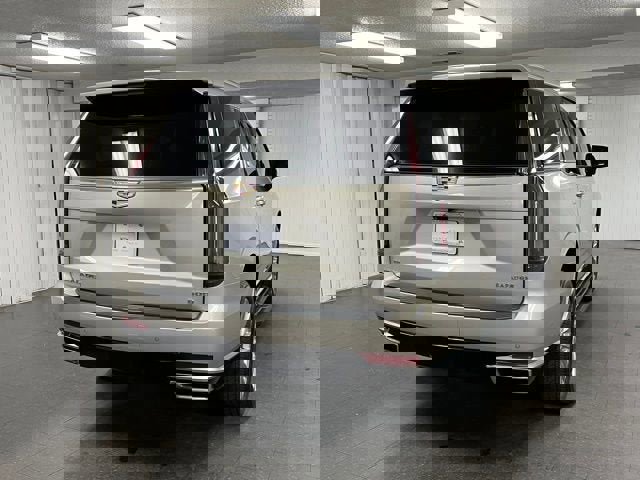 Certified 2024 Cadillac Escalade Premium Luxury w/ Performance Package image 5