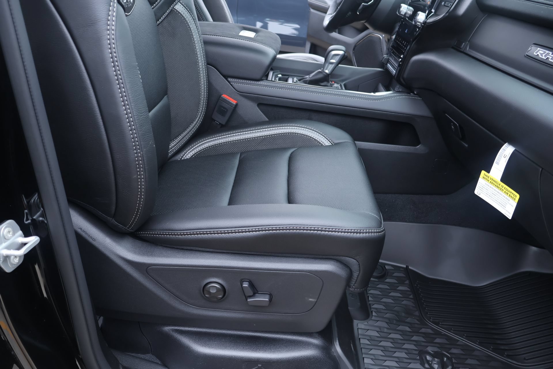 New 2026 RAM 1500 RHO AWD/4WD image 15