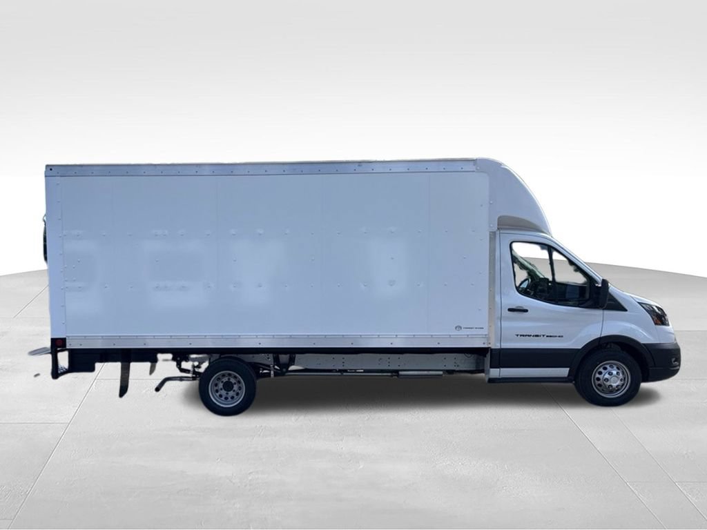 New 2026 Ford Transit 350 Low Roof DRW w/ Exterior Upgrade Package RWD image 12