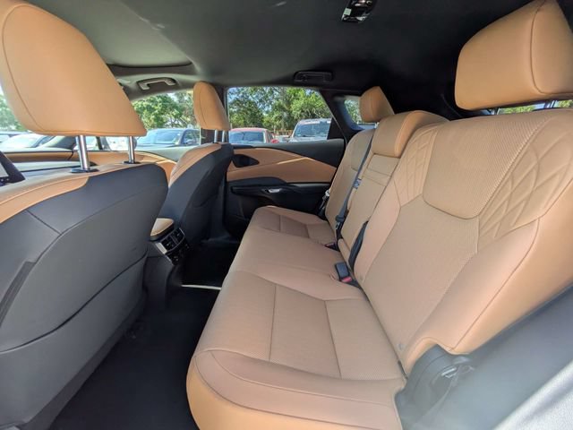 Used 2025 Lexus RX 350 Premium w/ Accessory Package (Z1) FWD image 12