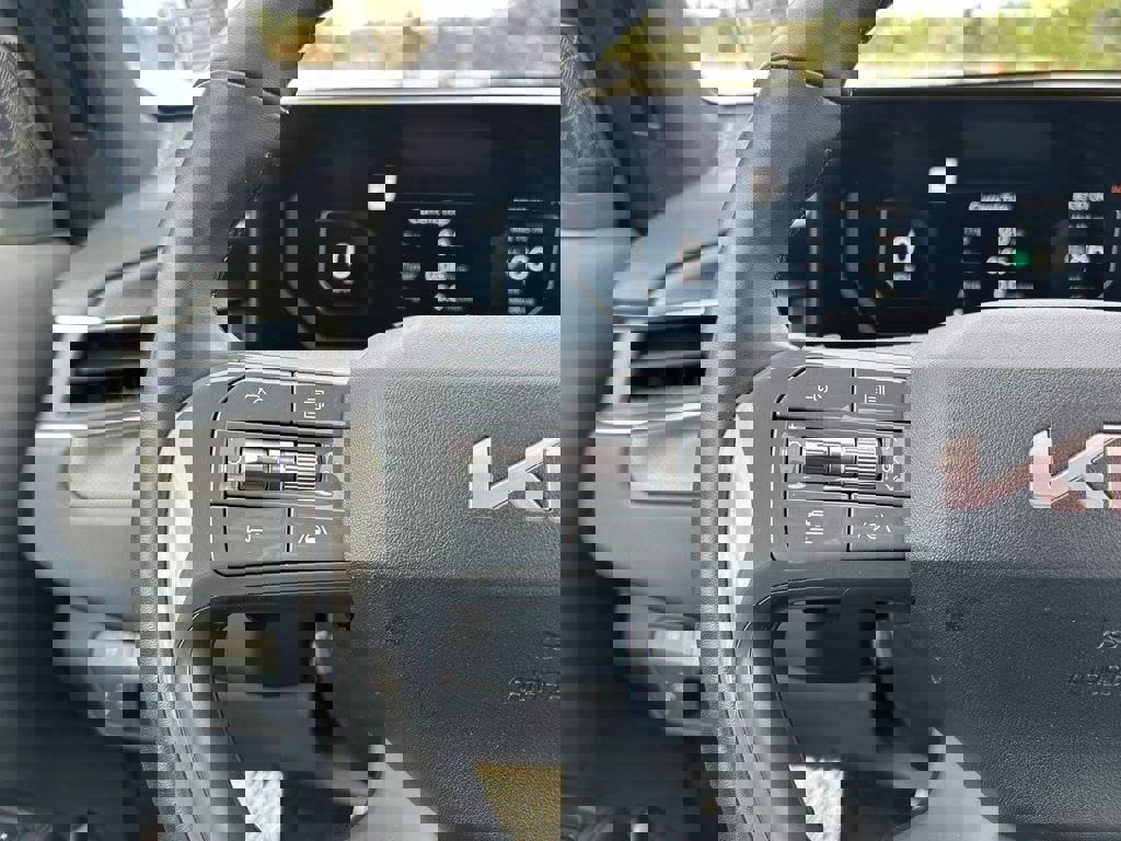 Used 2024 Kia EV9 GT-Line image 17