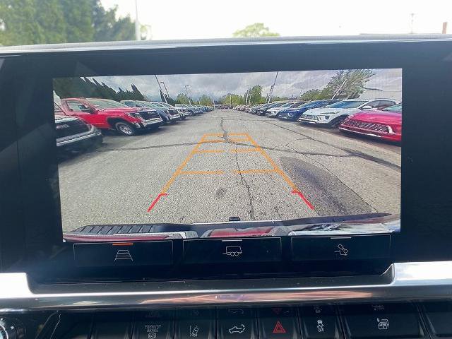 New 2025 GMC Sierra 2500 SLE w/ SLE Value Package; image 21