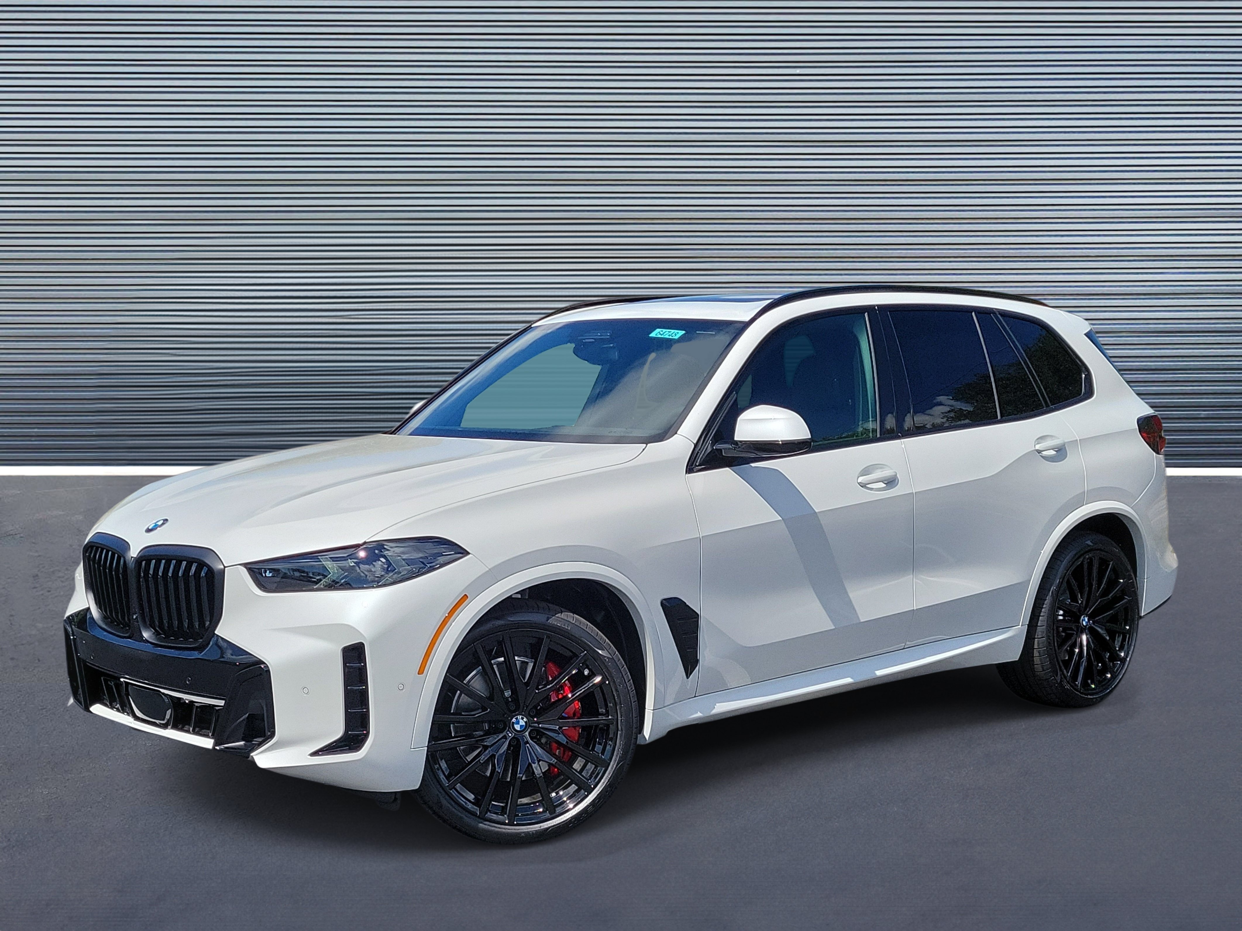 New 2026 BMW X5 xDrive40i w/ M Sport Package