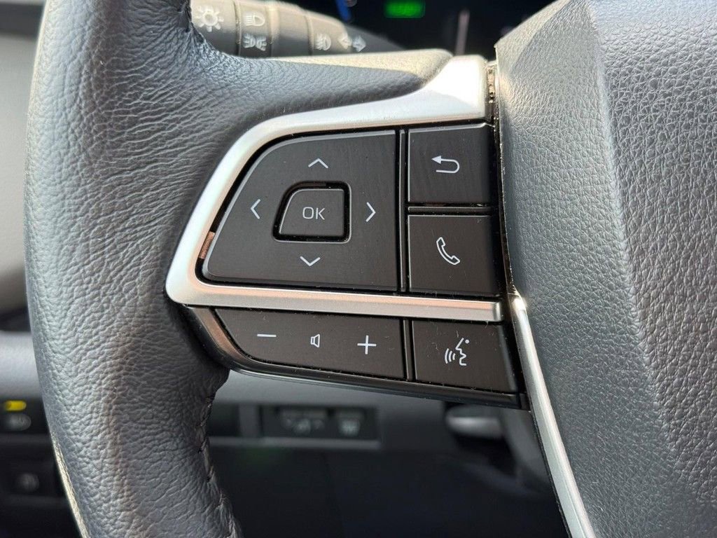 Used 2024 Toyota Sienna XLE image 20