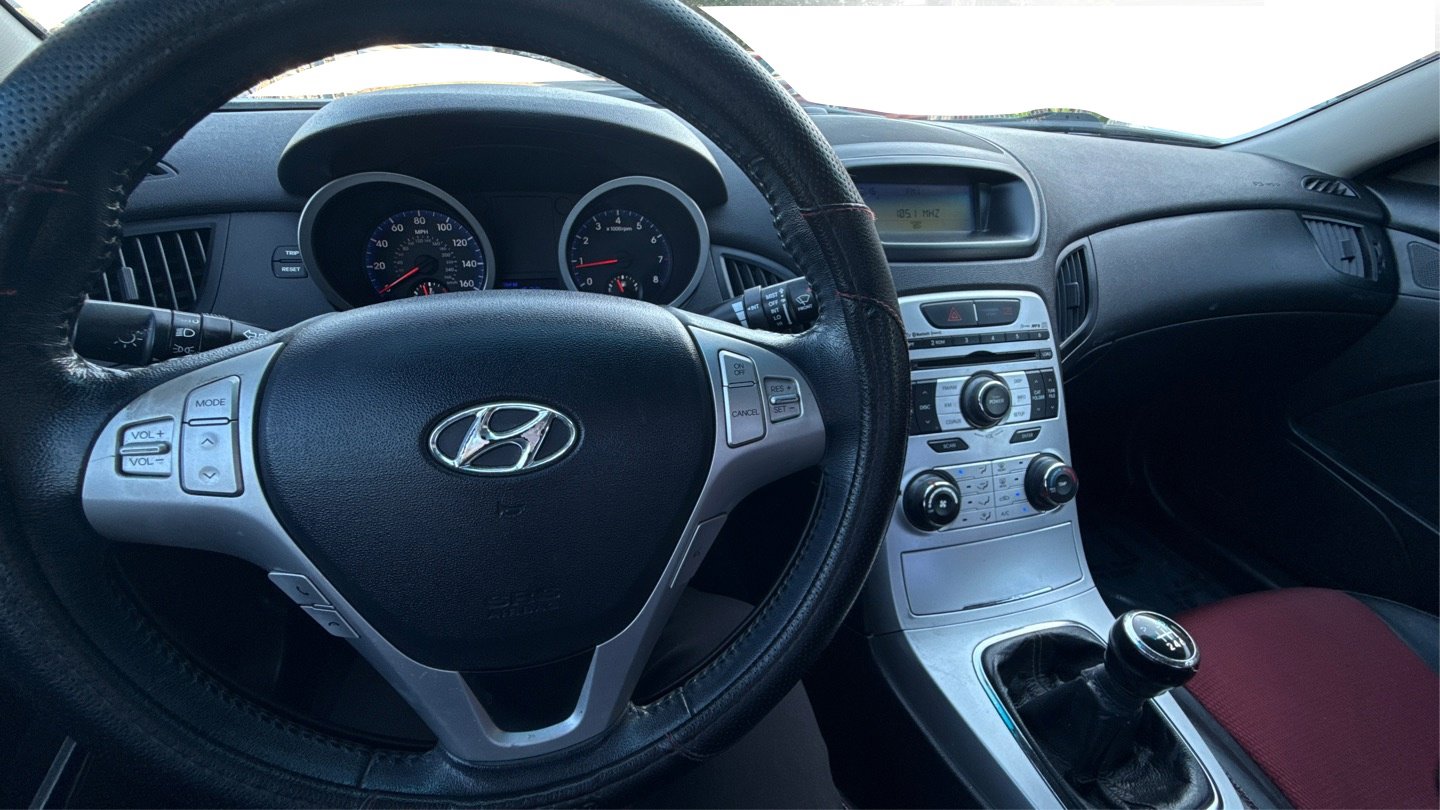 Used 2010 Hyundai Genesis 2.0T RWD image 36