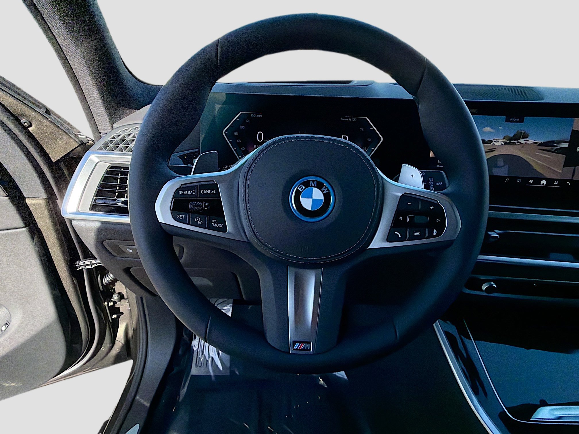 New 2026 BMW X5 xDrive50e w/ Executive Package image 40