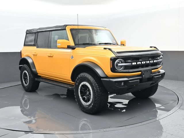 Used 2022 Ford Bronco Outer Banks w/ Sasquatch Package AWD/4WD image 3