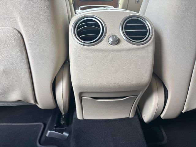 Used 2017 Mercedes-Benz GLC 300 4MATIC w/ Premium 3 Package image 26