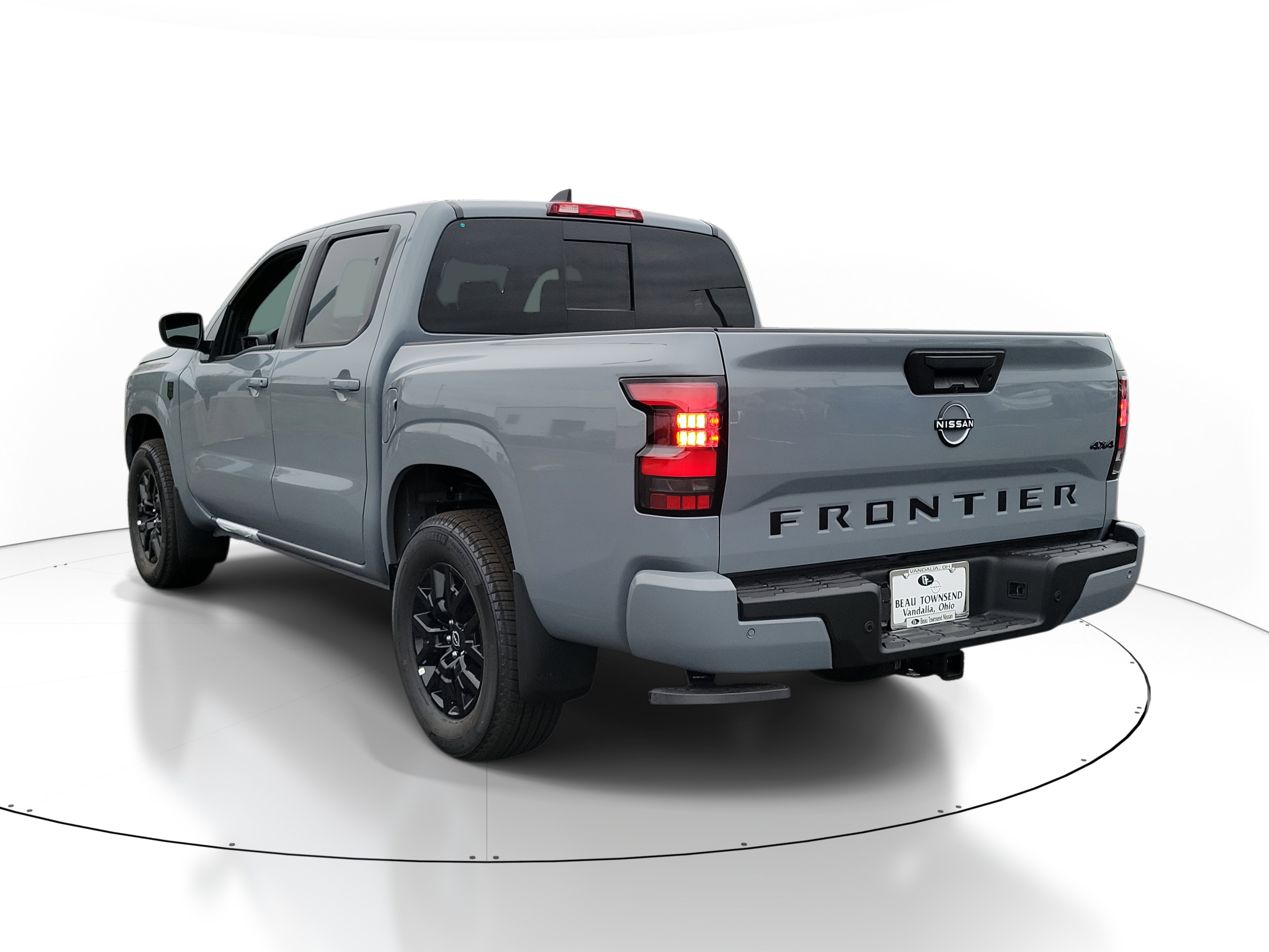 New 2026 Nissan Frontier SV w/ Tow Package image 3