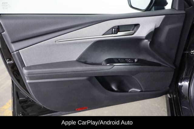 Used 2025 Toyota Camry LE FWD image 17