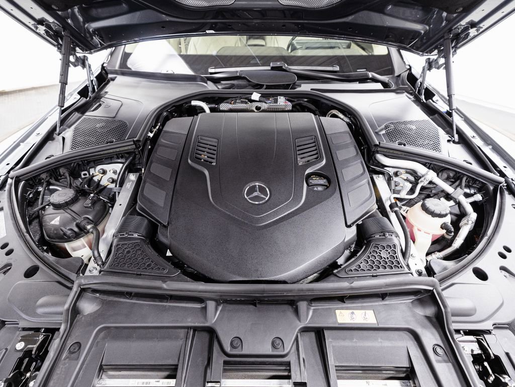 Certified 2024 Mercedes-Benz Maybach S 580 4MATIC image 39