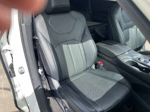 Used 2023 INFINITI QX60 Luxe w/ Performance Audio Package AWD/4WD image 38