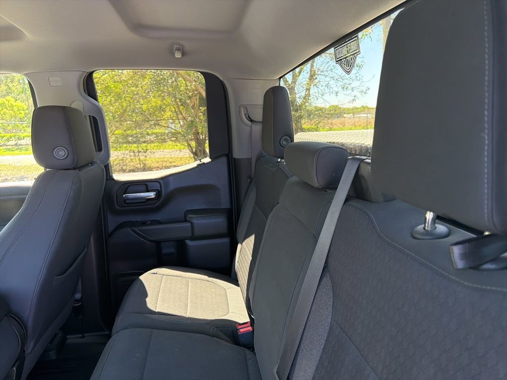 Used 2020 Chevrolet Silverado 1500 LT image 11