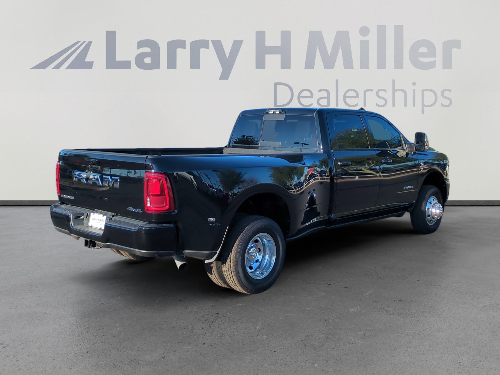 New 2026 RAM 3500 Laramie image 5